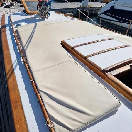 Barca A Vela D'epoca Emibel Botel *